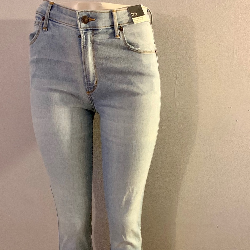 Abercrombie & Fitch light blue jeans